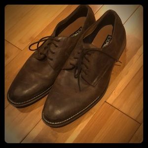Express men”s size 11 brown dress shoe